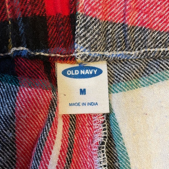 2 Pairs of Old Navy Holiday Pajama Bottoms 🎄☃️ - Picture 5 of 16